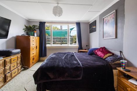 Photo of property in 12 Rhodes Street, Waimate, 7924