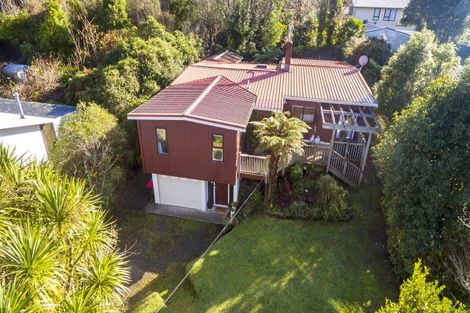 Photo of property in 6 Avian Road, Blue Mountains, Upper Hutt, 5371