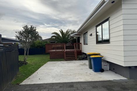 Photo of property in 49 Norcross Avenue, Henderson, Auckland, 0612