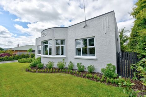 Photo of property in 22 William Street, Gore, 9710