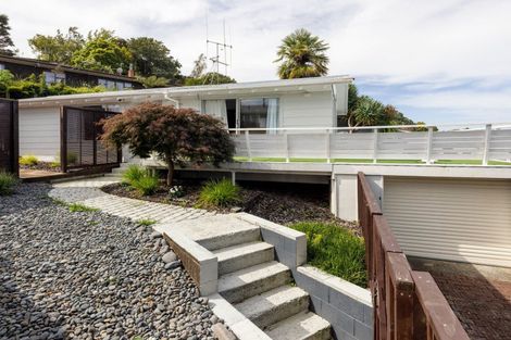 Photo of property in 28 Rothesay Place, Dinsdale, Hamilton, 3204