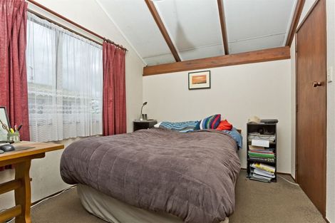 Photo of property in 18 Pemberton Avenue, Bayview, Auckland, 0629