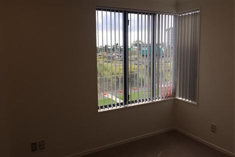 Photo of property in 30 Mahalo Avenue, Wiri, Auckland, 2104