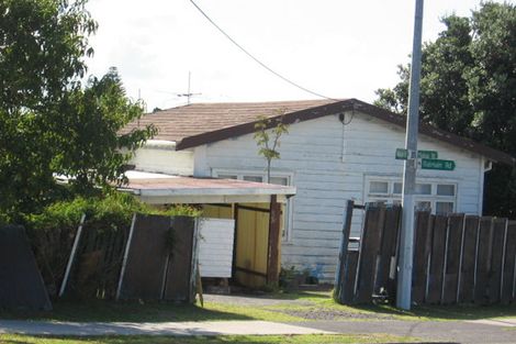 Photo of property in 1/11 Waipa Street, Birkenhead, Auckland, 0626