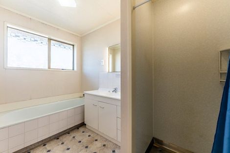 Photo of property in 1/1 Chaucer Street, Highfield, Timaru, 7910