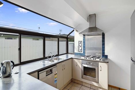 Photo of property in 15b Oban Road, Greerton, Tauranga, 3112