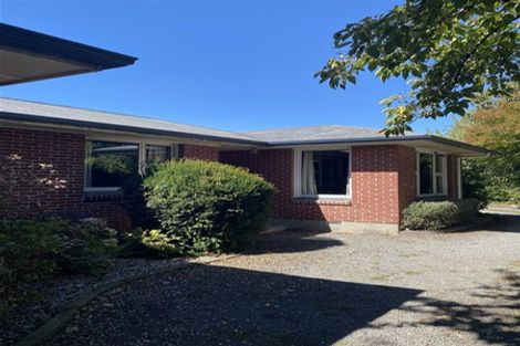 Photo of property in 16 Mclellan Place, Ilam, Christchurch, 8041