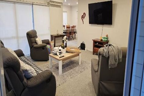 Photo of property in 44a Jackson Terrace, Ranui, Porirua, 5024