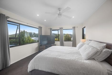 Photo of property in 53 Okura River Road, Okura, Albany, 0792