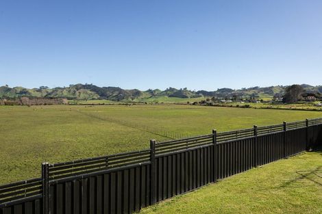 Photo of property in 116 Seaforth Road, Waihi Beach, 3611