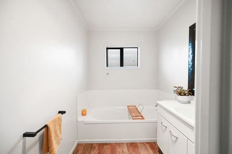 Photo of property in 3 Kimiora Close, Fairview Downs, Hamilton, 3214