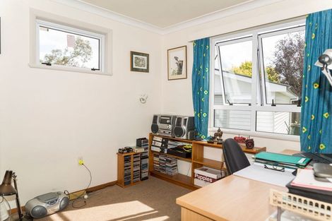 Photo of property in 25 Gregg Street, Dannevirke, 4930