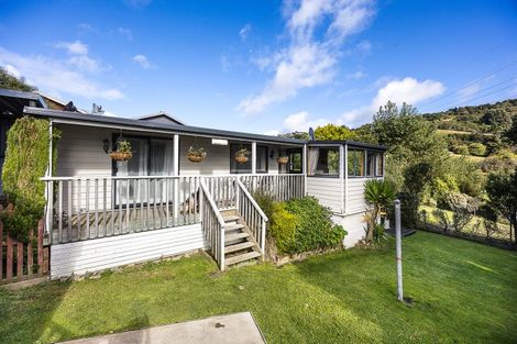 Photo of property in 73 Wakari Road, Halfway Bush, Dunedin, 9010