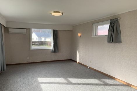 Photo of property in 38 Treadwell Street, Naenae, Lower Hutt, 5011