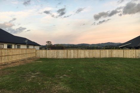 Photo of property in 38 Hanlow Place, Pyes Pa, Tauranga, 3112