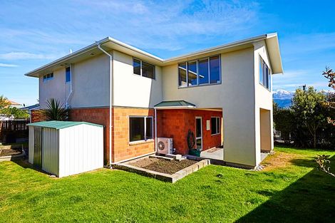 Photo of property in 9 Hawthorne Road, Kaikoura, 7300