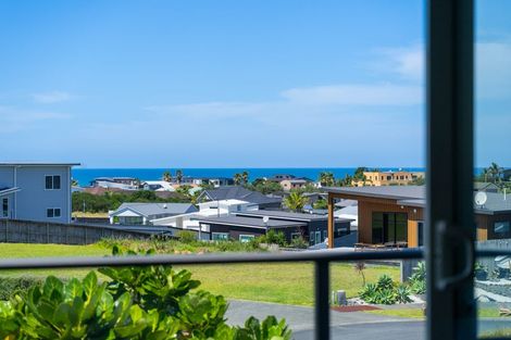 Photo of property in 43 Tuturu View, Ruakaka, 0116