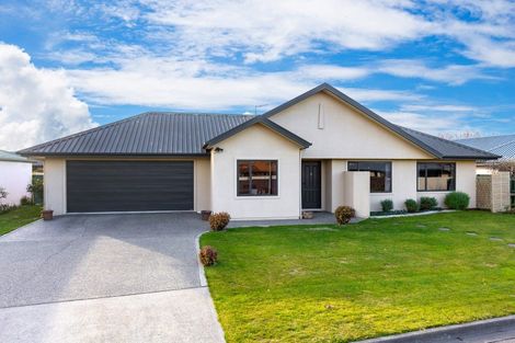 Photo of property in 8 Farnham Drive, Springlands, Blenheim, 7201