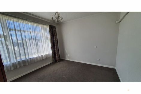 Photo of property in 14 Rhodes Street, Waimate, 7924