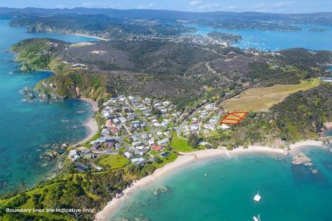 Photo of property in 17 Tapeka Heights Lane, Russell, 0202