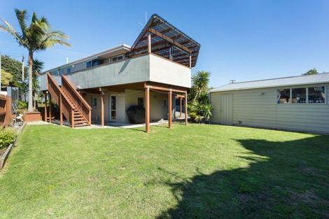 Photo of property in 1097 Papamoa Beach Road, Papamoa Beach, Papamoa, 3118