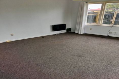 Photo of property in 1/450 Great South Road, Opaheke, Papakura, 2113