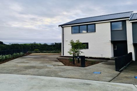 Photo of property in 14 Bee Lane, Whitby, Porirua, 5024