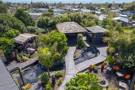 Photo of property in 27 Chums Road, Paraparaumu Beach, Paraparaumu, 5032