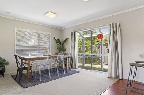 Photo of property in 129 Pownall Street, Masterton, 5810