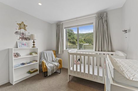 Photo of property in 10a Rarangi Way, Owhiro Bay, Wellington, 6023