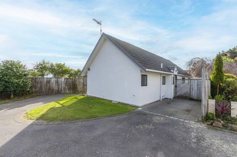Photo of property in 22c Te Kupe Road, Paraparaumu Beach, Paraparaumu, 5032