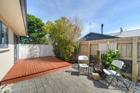 Photo of property in 37 Dahlstrom Grove, Kelvin Grove, Palmerston North, 4414