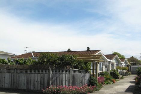 Photo of property in 2/68 Tasman Street, The Wood, Nelson, 7010