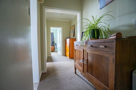 Photo of property in 40 Hargreaves Street, Mount Cook, Wellington, 6021