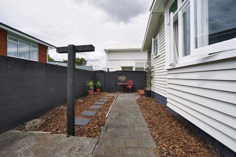 Photo of property in 2a Alfred Street, Fairfield, Hamilton, 3214