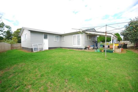 Photo of property in 90 Chelburn Crescent, Mangere East, Auckland, 2024