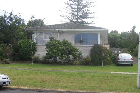Photo of property in 1/9 Nile Road, Milford, Auckland, 0620
