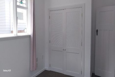 Photo of property in 22 Riddlers Crescent, Petone, Lower Hutt, 5012