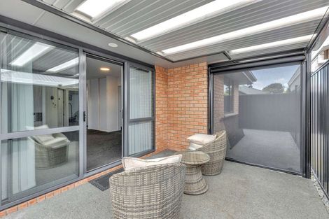 Photo of property in 1/123 Sawyers Arms Road, Northcote, Christchurch, 8052