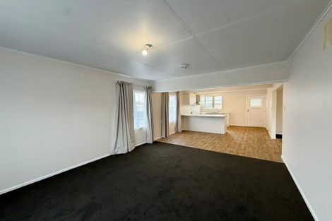 Photo of property in 60a Mould Street, Waitara, 4320