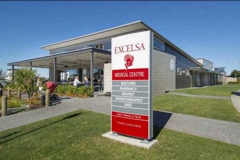 Photo of property in 11 Kamahi Crescent, Papamoa Beach, Papamoa, 3118