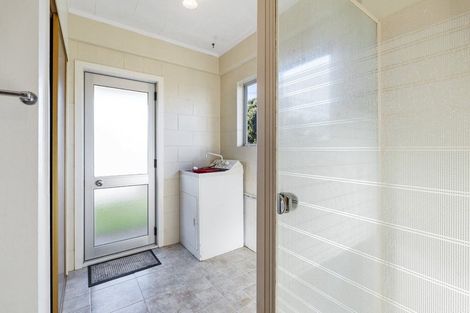 Photo of property in 3/12 Beach Street, Fitzroy, New Plymouth, 4312