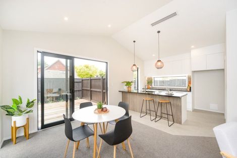 Photo of property in 25a Te Awe Awe Street, Hokowhitu, Palmerston North, 4410