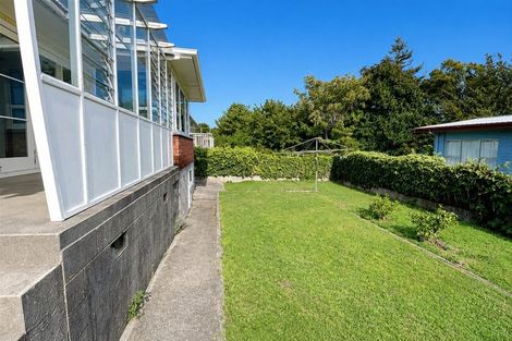 Photo of property in 118 Frankley Road, Frankleigh Park, New Plymouth, 4310