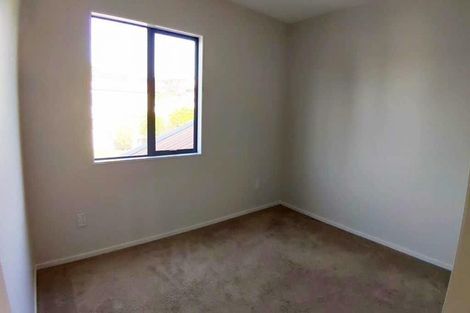 Photo of property in 773/71 Fernhill Way, Oteha, Auckland, 0632