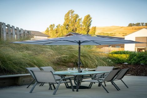 Photo of property in 52 Red Cottage Drive, Lake Hayes, Queenstown, 9304