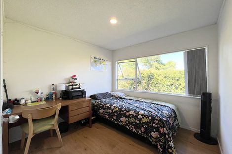 Photo of property in 1/7 Becroft Drive, Forrest Hill, Auckland, 0620
