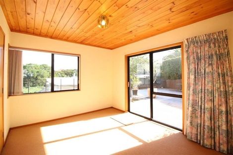 Photo of property in 7 Constable Lane, West Harbour, Auckland, 0618