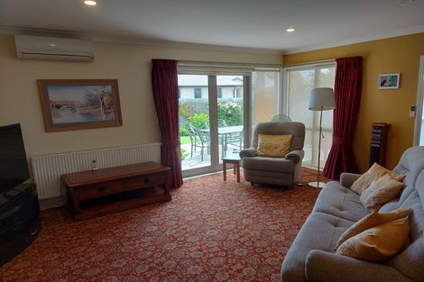 Photo of property in 19 Dunsford Close, Halswell, Christchurch, 8025