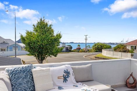 Photo of property in 142 Ngatai Road, Otumoetai, Tauranga, 3110
